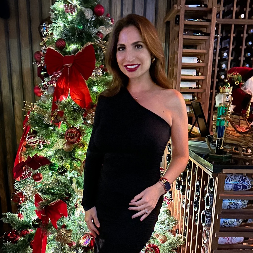 Meet your Posher, Adriana